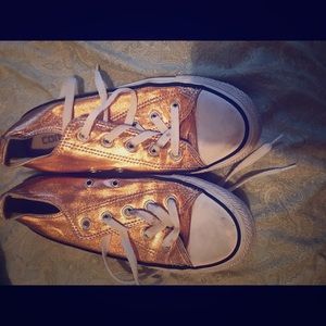 Size 7 Gold Converse